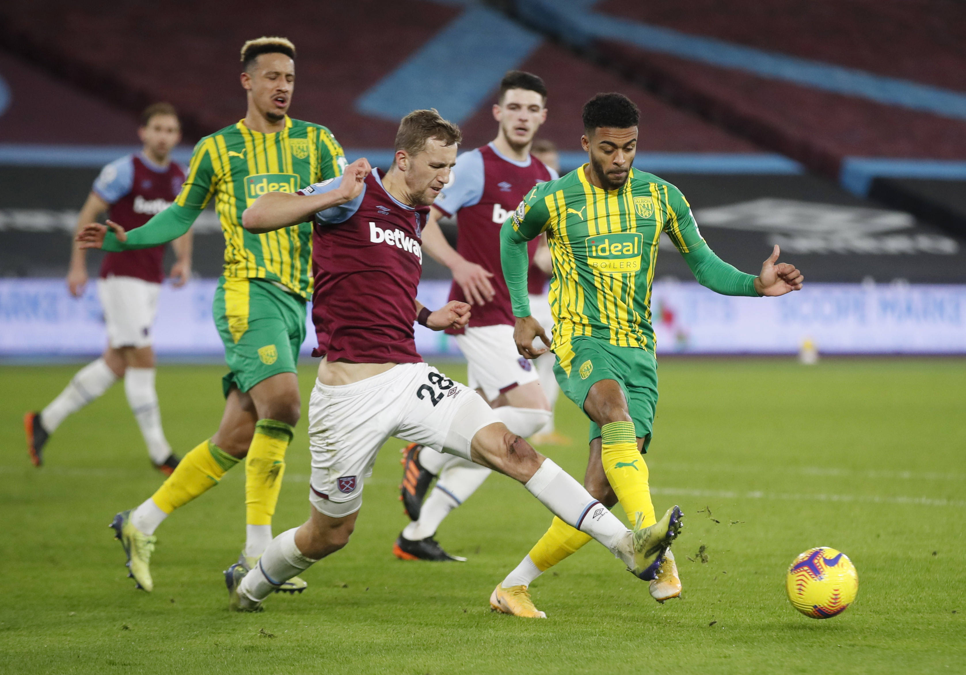 回合的同时 回合的同时